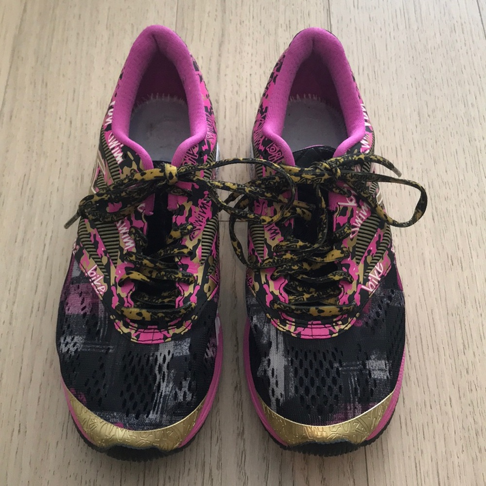 ASICS Sneakers